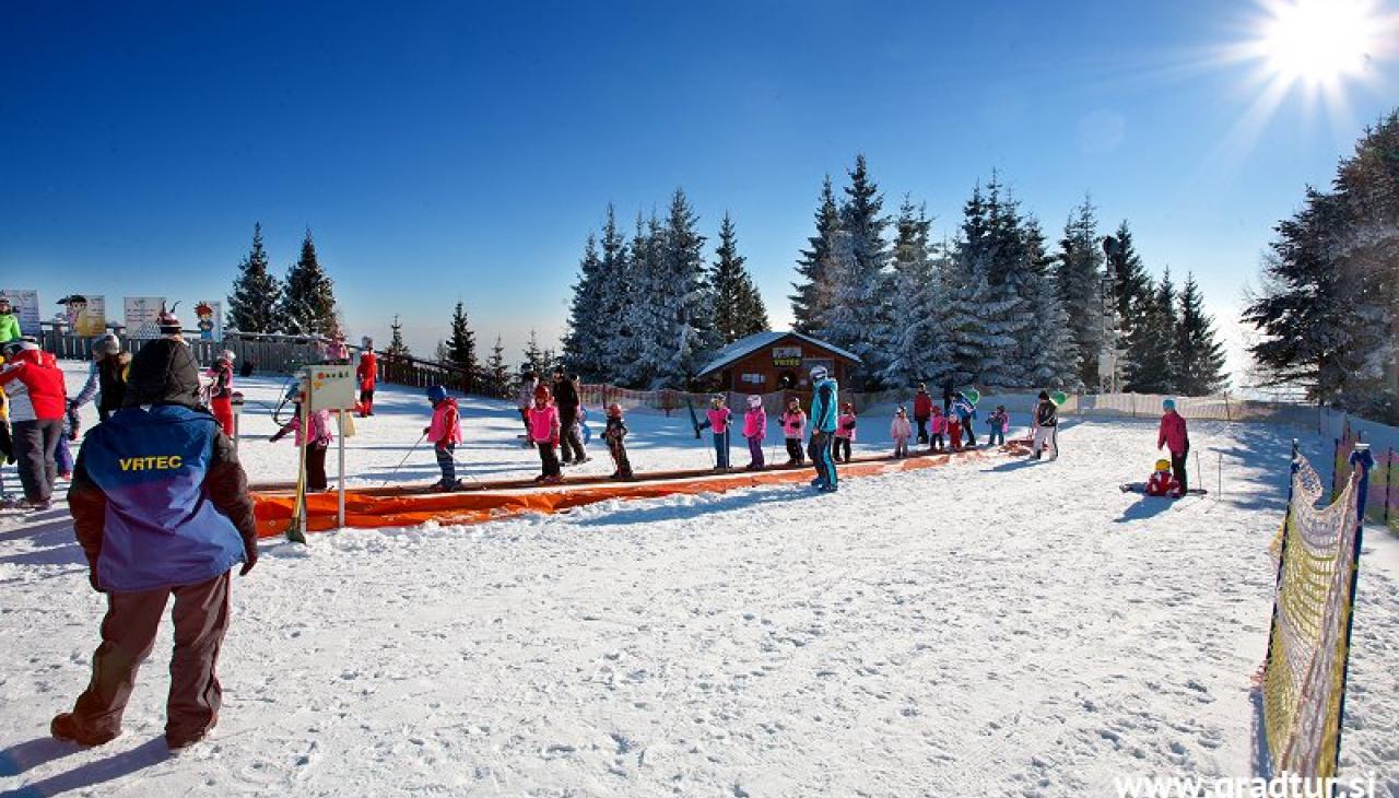 lyžařské středisko Cerkno