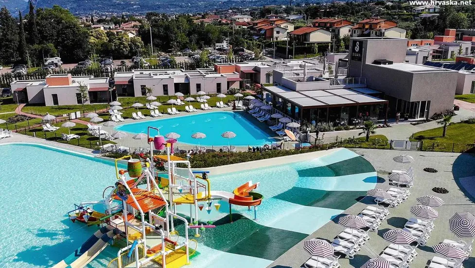 Mobile homes - Camping Cisano San Vito (G)