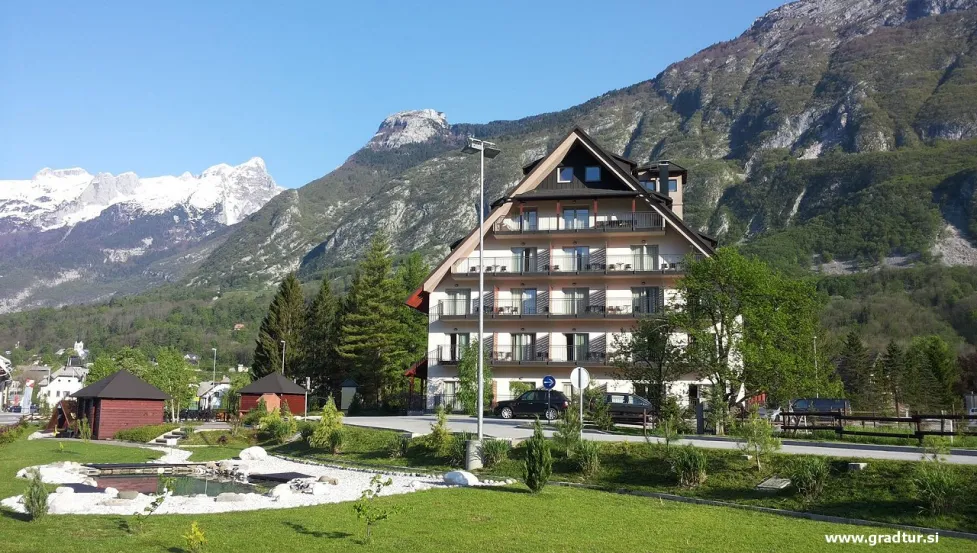 Hotel Mangart 